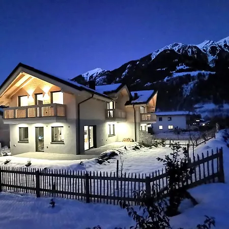 Schlossalm Bis 9 Personen Сasa de vacaciones *