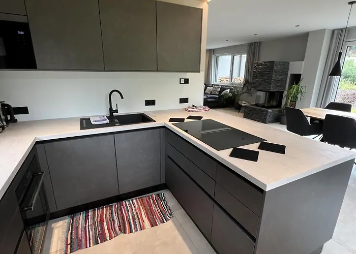 Schlossalm Bis 9 Personen *